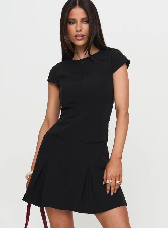 Kolette Pleat Mini Dress Black Elegant Off-Shoulder Dress Mini