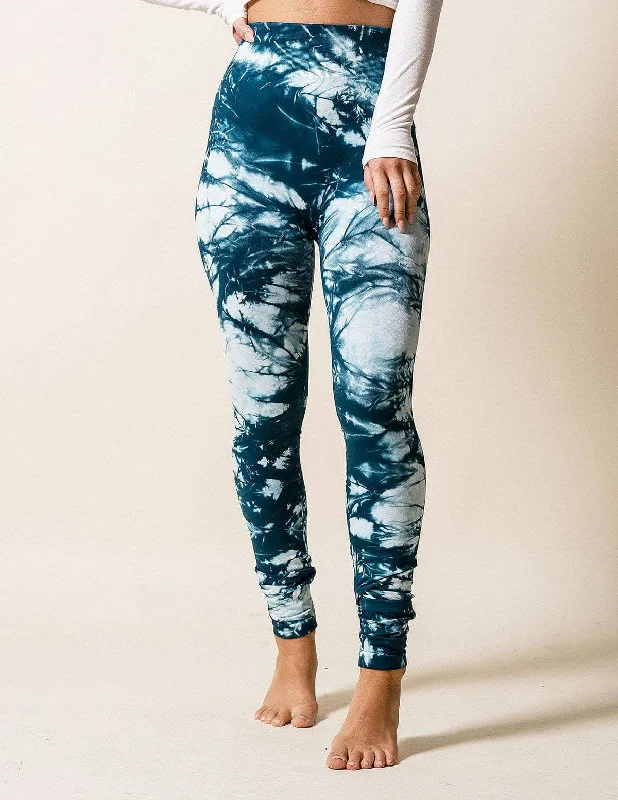 Control Fit Tie-Dye Leggings Chic Workout Leggings