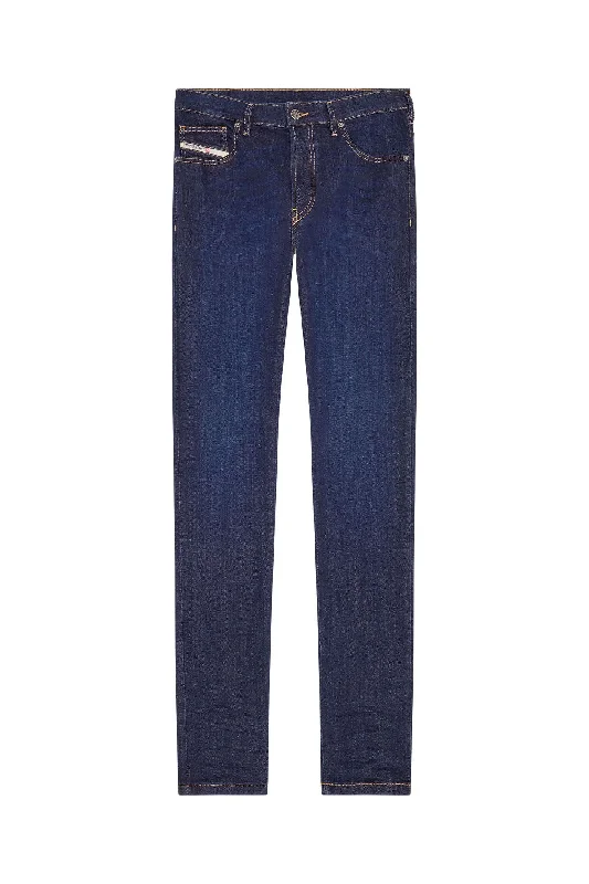 Diesel - D-Yennox Jeans - Deep Blue Comfortable Folded Hem Jeans