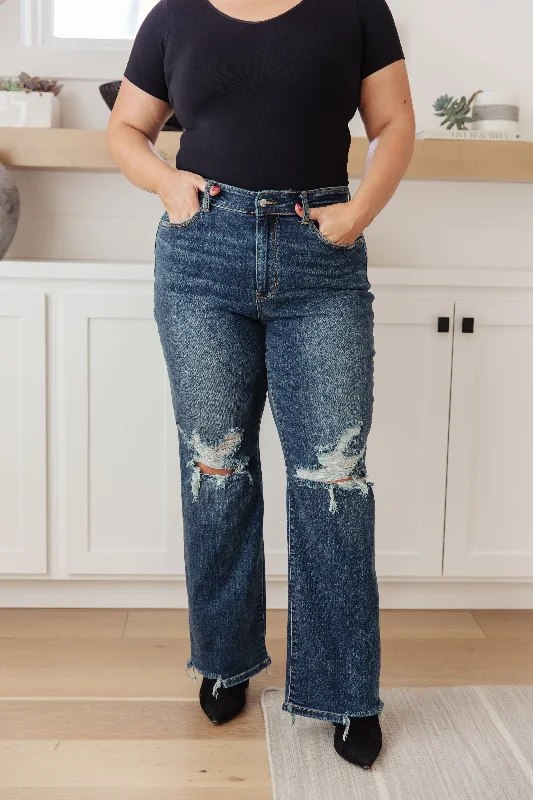 Rose High Rise 90's Straight Jeans in Dark Wash Cozy Stretch High-Waist Jeans