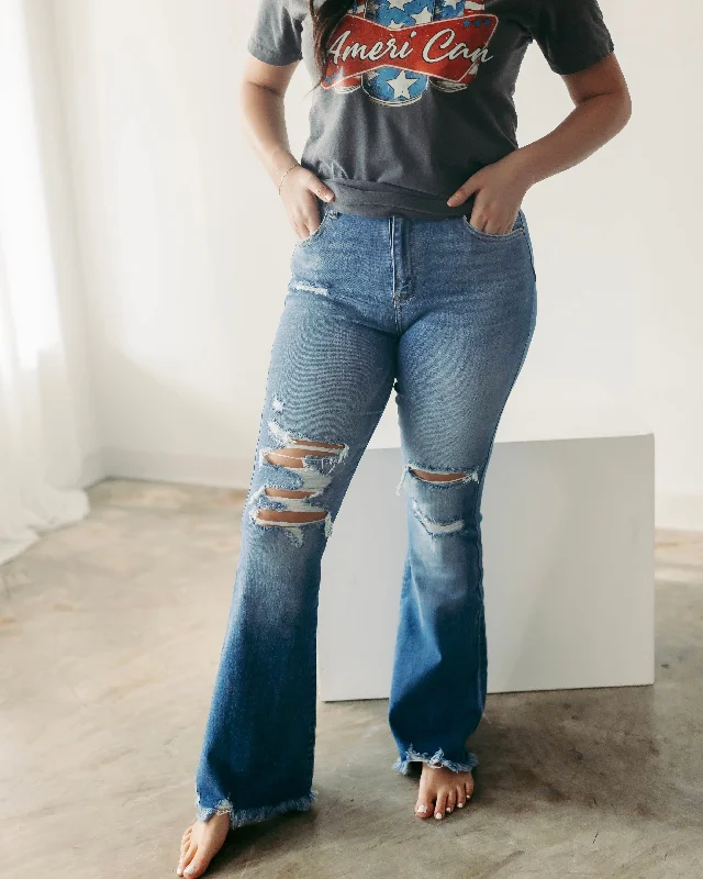 The Jane Distressed Jeans Comfortable Mid-Rise Jeans